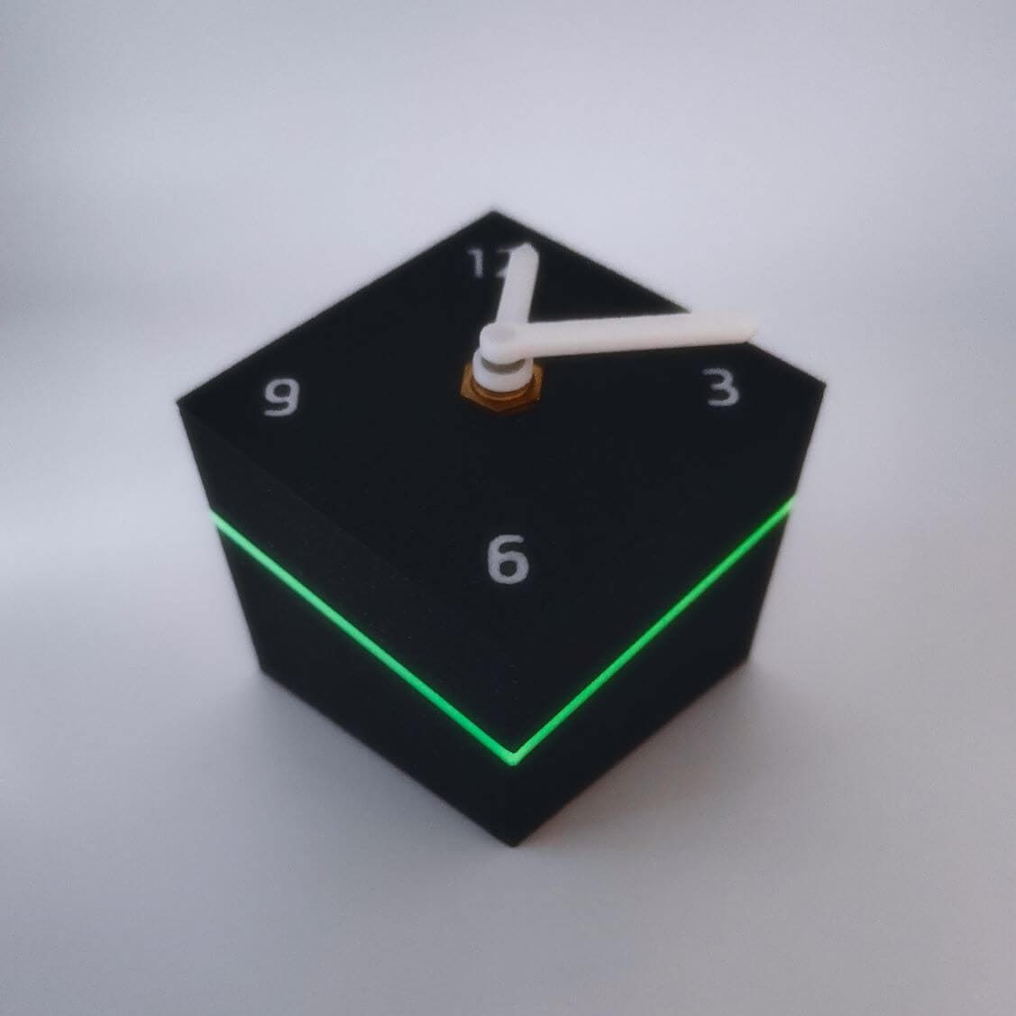 Qbe Clock