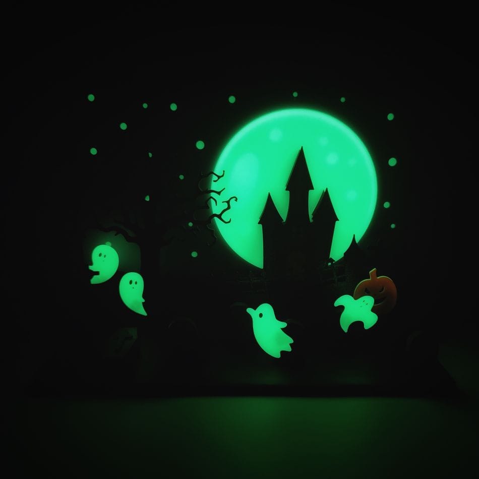 A Spooky Castle in a Box